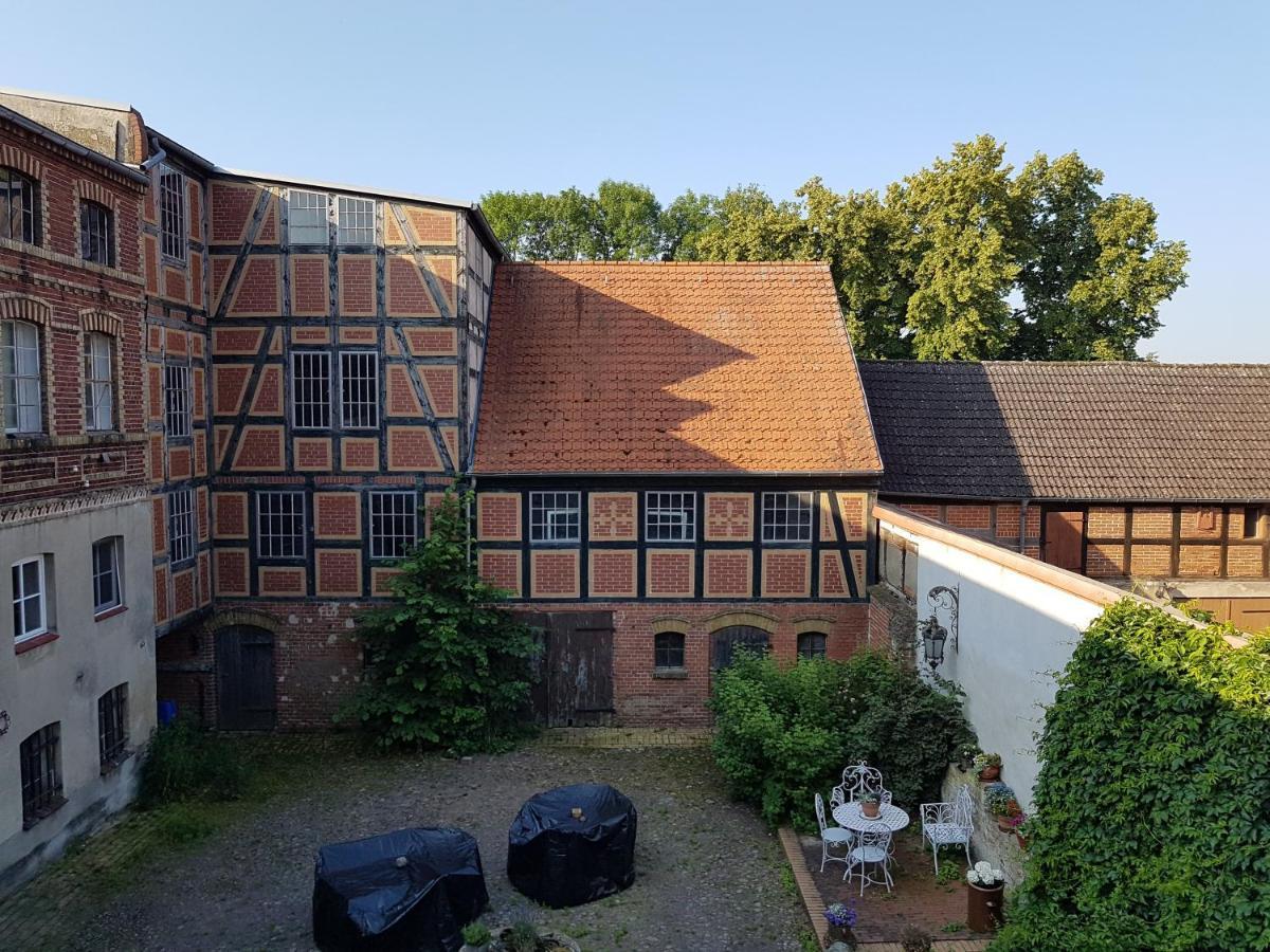 Alte Lebkuchenfabrik Acomodação com café da manhã Kremmen Exterior foto